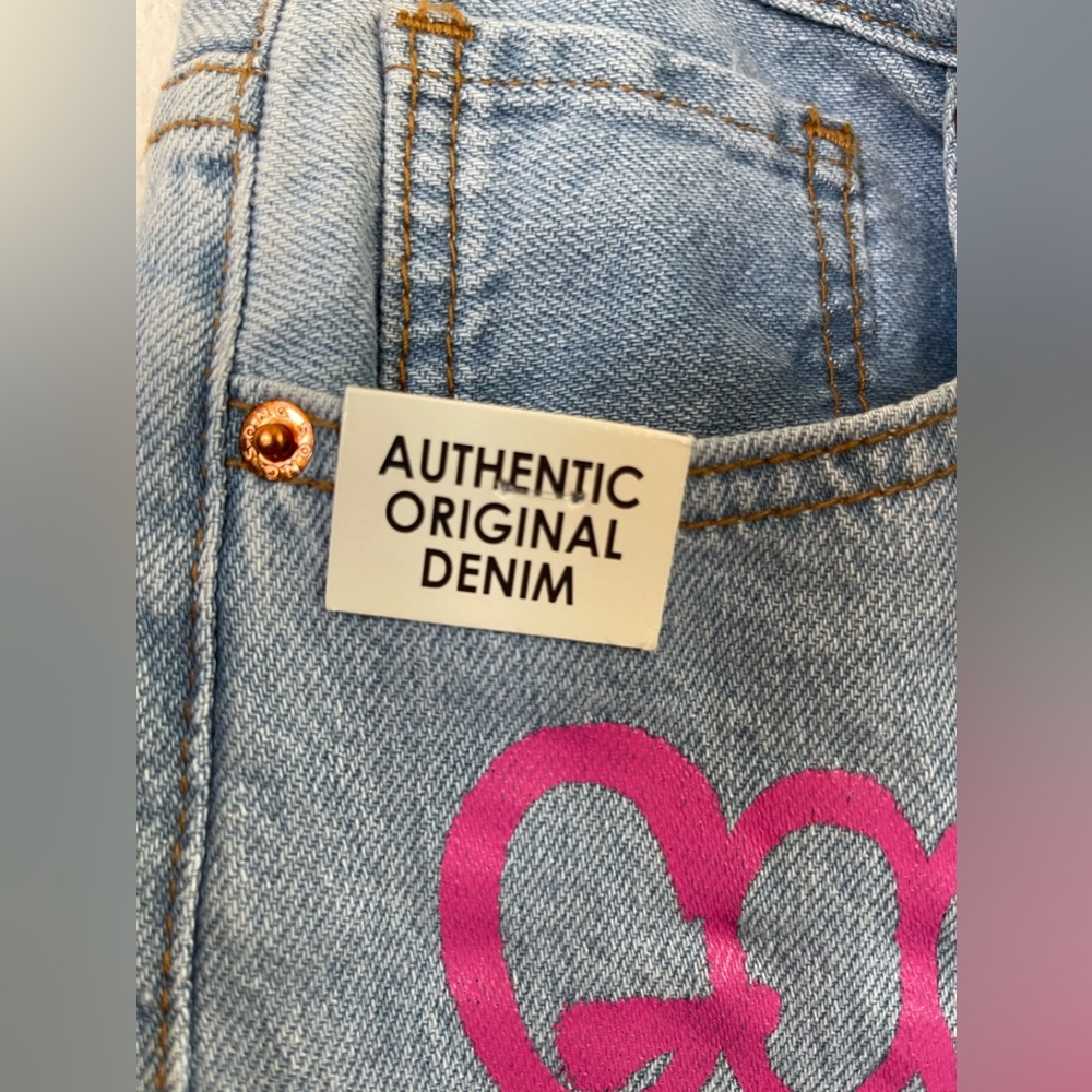 90’s Boyfriend jeans🙃 - Picture 6 of 7